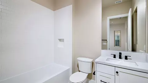 239 Pinnacle, Irvine, CA 92602 photo 12
