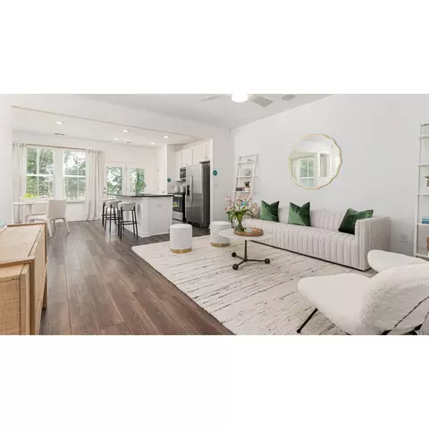 574 Trotters Ln, Moncks Corner, SC 29461 photo 1