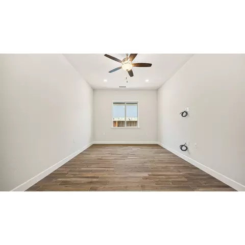 Bedroom - 2949 Teague Ave, Clovis, CA 93619 photo 9 of 9