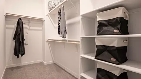5881 E Alexander Ave, Fresno, CA 93727 photo 15