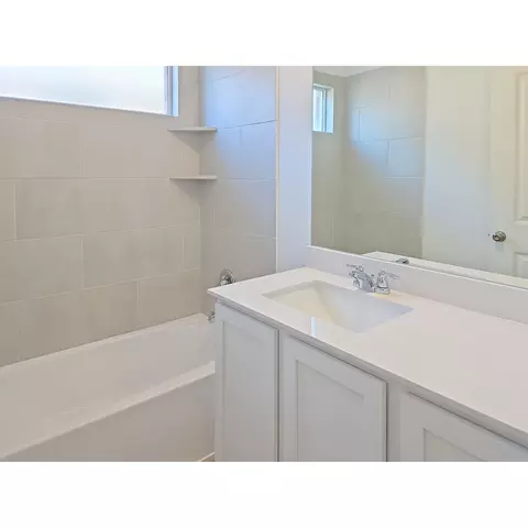 1633 Four Waters Loop, Georgetown, TX 78628 photo 12