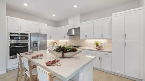 368 Merit, Irvine, CA 92618 photo 2