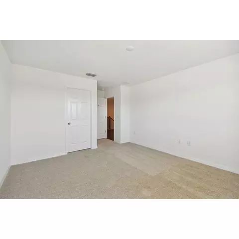 Bedroom - 4909 Eagle Rock Dr, Wimauma, FL 33598 photo 3 of 9