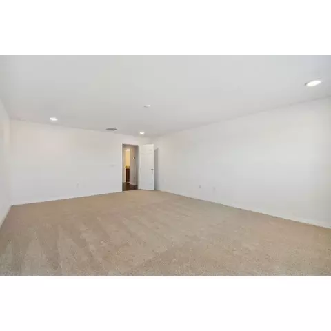 Bedroom - 4909 Eagle Rock Dr, Wimauma, FL 33598 photo 6 of 9