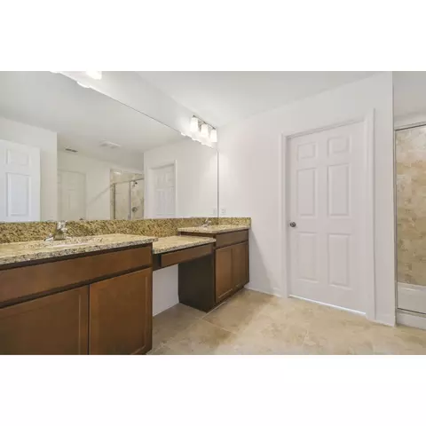 Bath - 4909 Eagle Rock Dr, Wimauma, FL 33598 photo 1 of 9