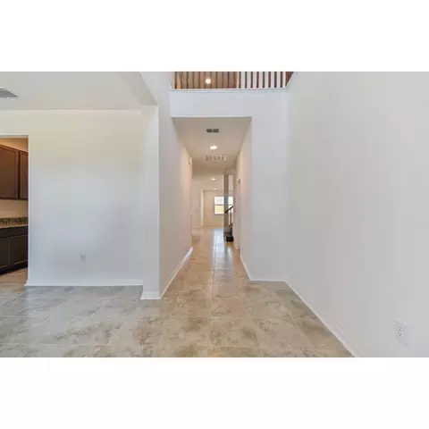 Entry Way - 4909 Eagle Rock Dr, Wimauma, FL 33598 photo 1 of 12