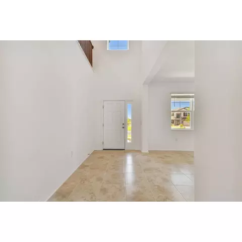 Entry Way - 4909 Eagle Rock Dr, Wimauma, FL 33598 photo 2 of 12