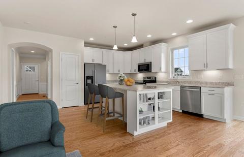 21 Sienna Cir, Upton, MA 01568 photo 4