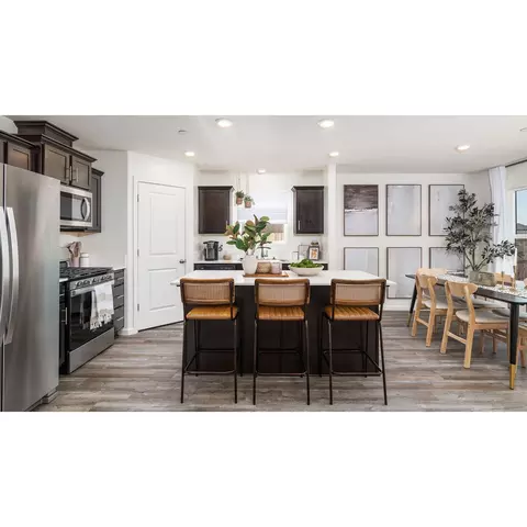 351 Halisan Ct, Merced, CA 95341 photo 6