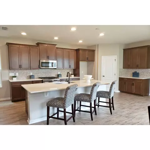 632 Becklow St, Debary, FL 32713 photo 4