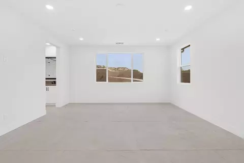 29846 Old Ranch Cir, Castaic, CA 91384 photo 17