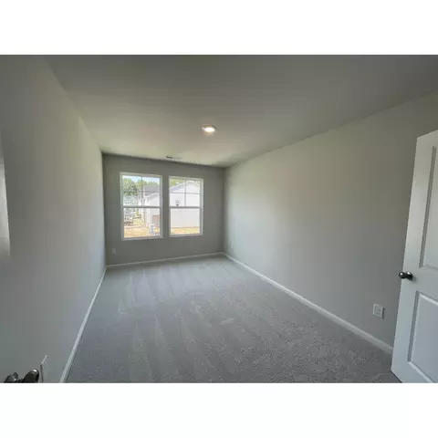 200 Paramount Dr, Smithfield, NC 27577 photo 11
