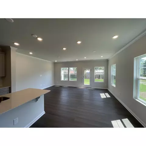 200 Paramount Dr, Smithfield, NC 27577 photo 7