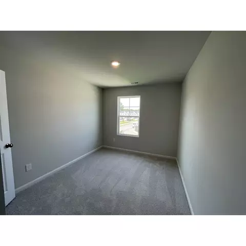 200 Paramount Dr, Smithfield, NC 27577 photo 10