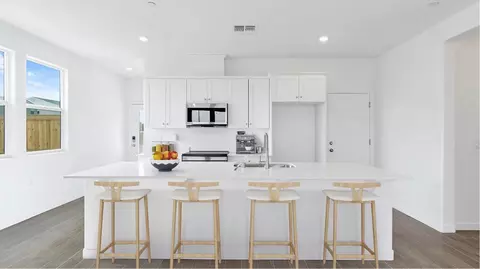 Kitchen - 2316 N Osmun Ave, Clovis, CA 93619 photo 1 of 1