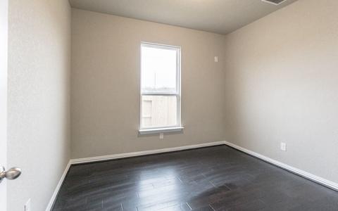 659 Cherrystone Loop, Buda, TX 78610 photo 13
