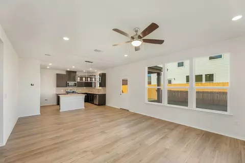 14508 Booted Eagle Pass, Elgin, TX 78621 photo 3