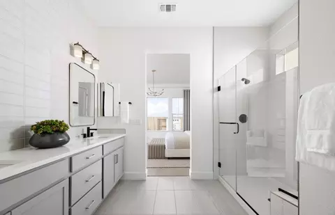 Bath - 3451 Onslow St, Manteca, CA 95337 photo 1 of 1