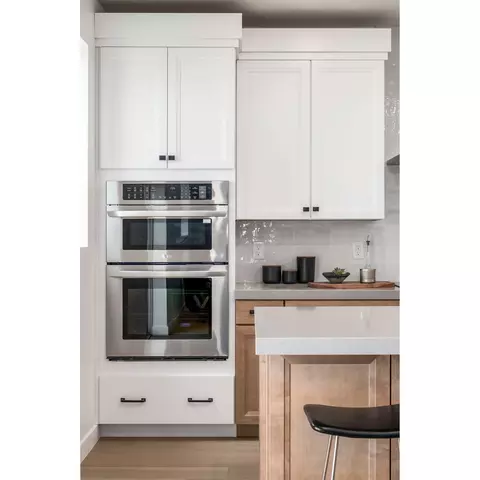 Kitchen - 258 E Cedar Mill Ln, Midvale, UT 84070 photo 3 of 9