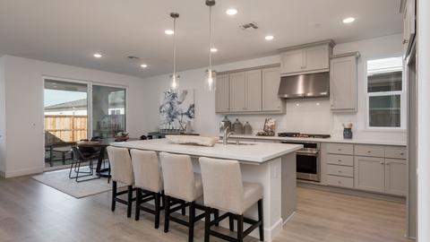 751 Camborne Dr, Manteca, CA 95336 photo 5