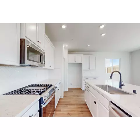 3029 Delegate Dr, Lincoln, CA 95648 photo 2