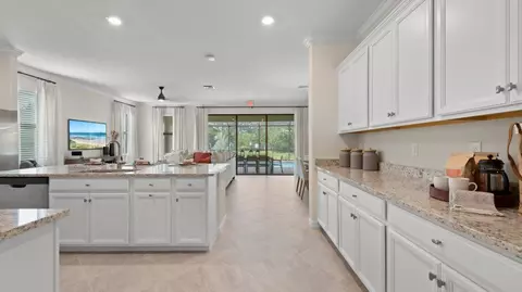 Kitchen - 20697 Napa Loop, Estero, FL 33928 photo 5 of 5