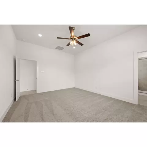 Bedroom - 117 Saddleback Dr, Boyd, TX 76023 photo 2 of 5