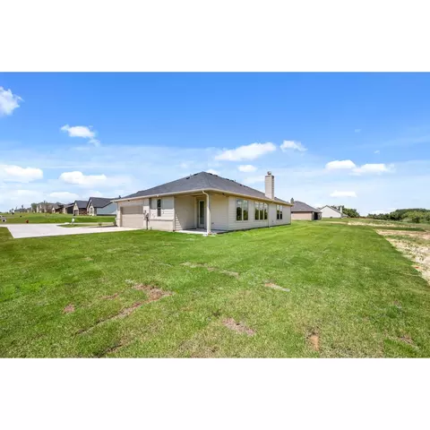 Exterior - 117 Saddleback Dr, Boyd, TX 76023 photo 10 of 10