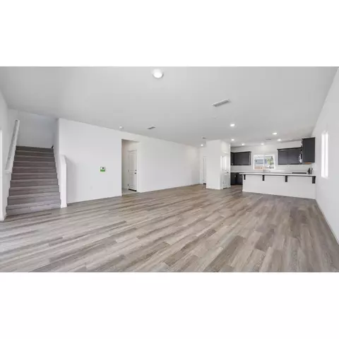 1414 W Clara Ave, Fowler, CA 93625 photo 13