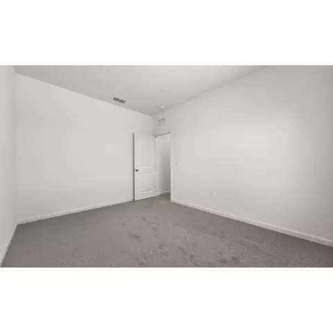 1414 W Clara Ave, Fowler, CA 93625 photo 25