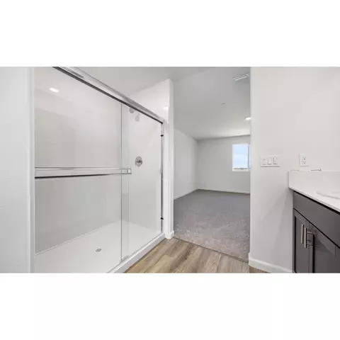 1414 W Clara Ave, Fowler, CA 93625 photo 8