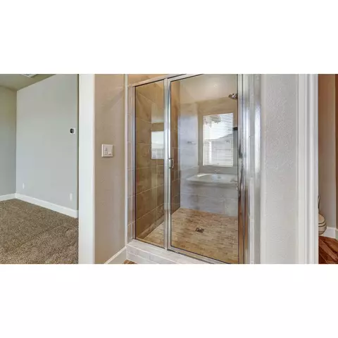 1684 N Greenfield Ave, Clovis, CA 93619 photo 16