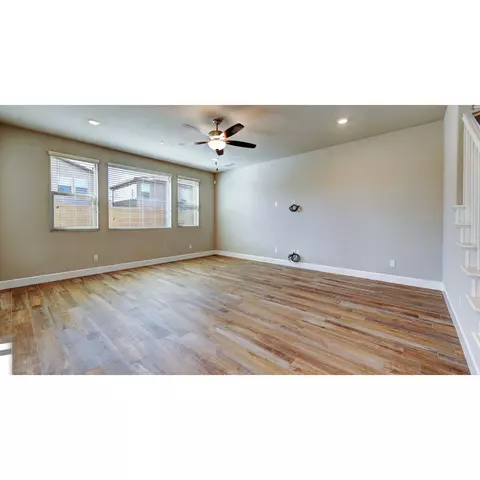 1684 N Greenfield Ave, Clovis, CA 93619 photo 11