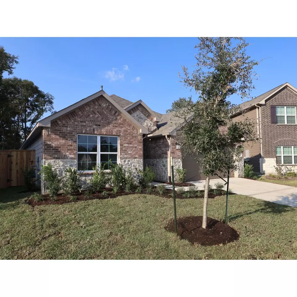 Exterior - 17078 Pinewood Branch Dr, New Caney, TX 77357 photo 2 of 4
