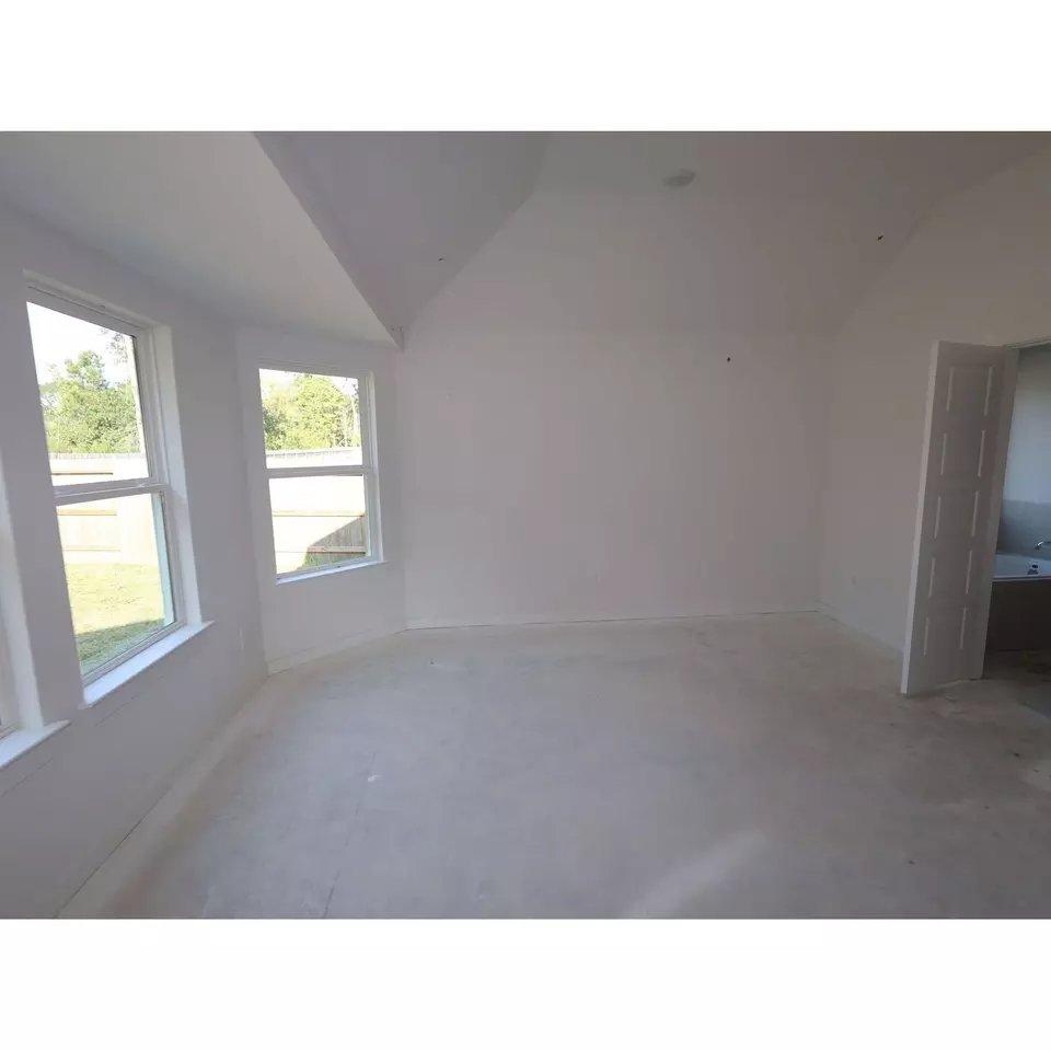 Bedroom - 17078 Pinewood Branch Dr, New Caney, TX 77357 photo 1 of 4