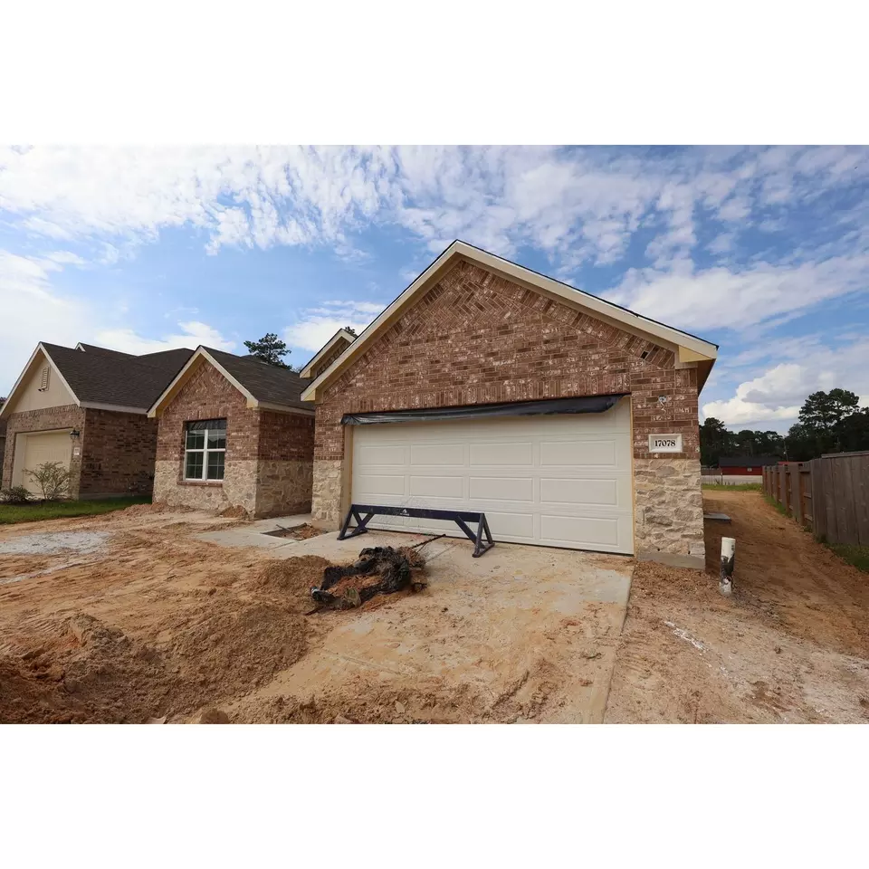 Exterior - 17078 Pinewood Branch Dr, New Caney, TX 77357 photo 4 of 4