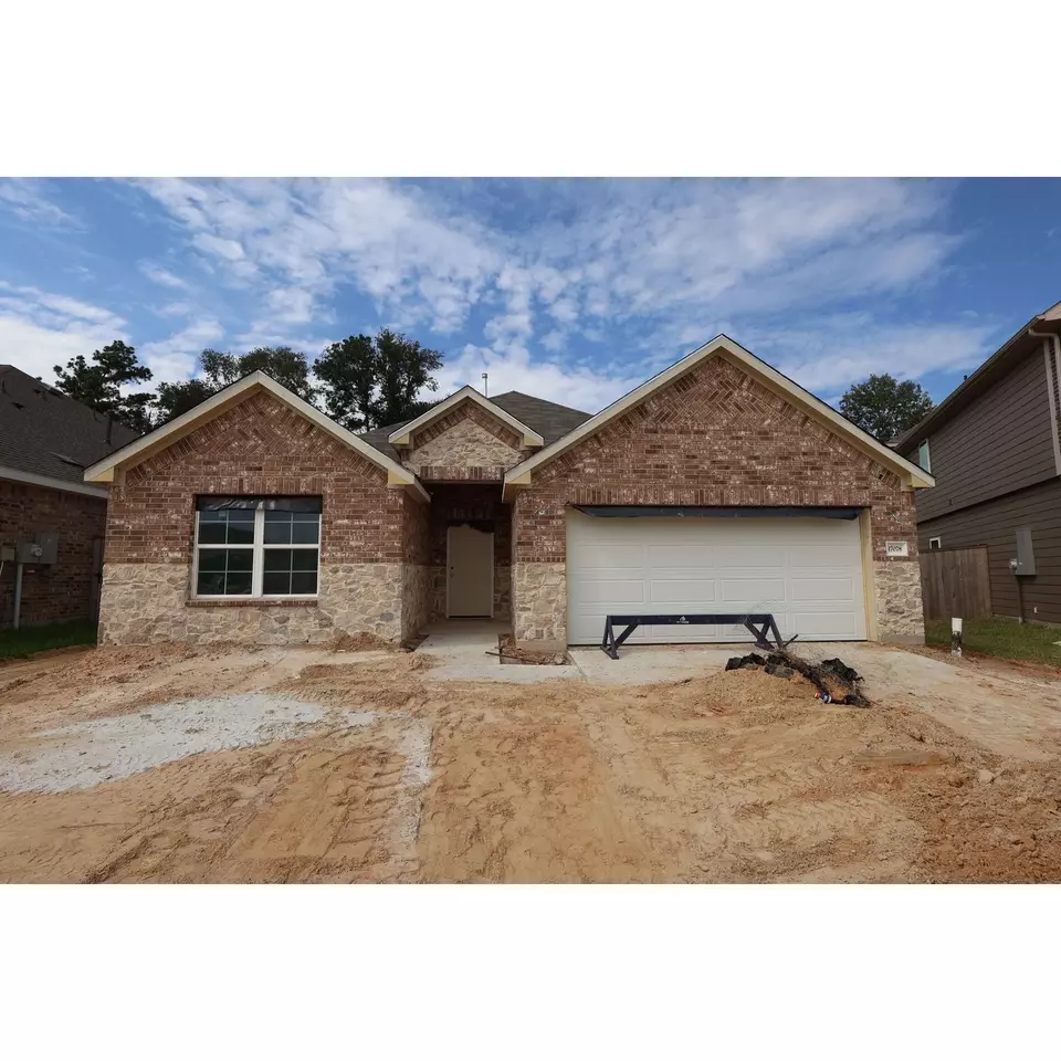 Exterior - 17078 Pinewood Branch Dr, New Caney, TX 77357 photo 3 of 4