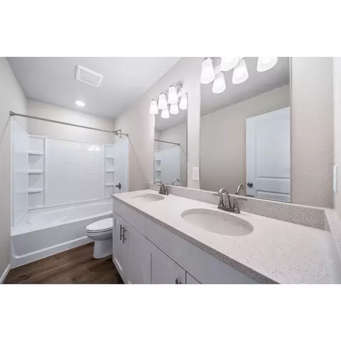 22252 E 38th Pl, Aurora, CO 80019 photo 8