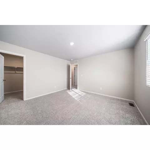 22252 E 38th Pl, Aurora, CO 80019 photo 7