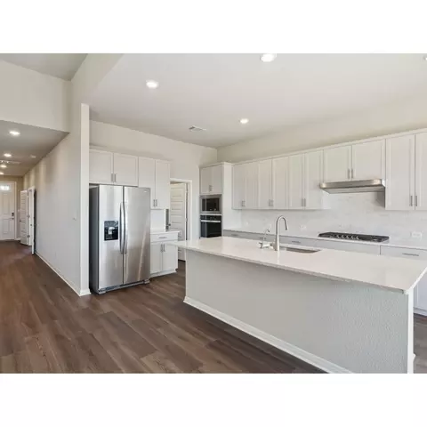 117 Marfa Dr, Kyle, TX 78640 photo 4