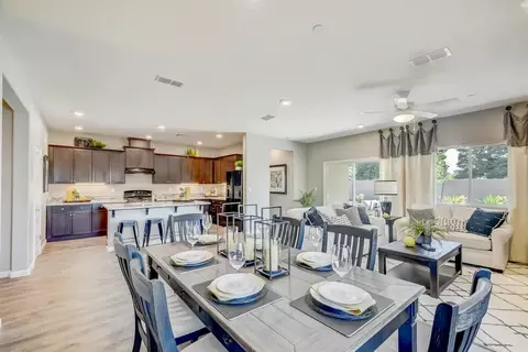 Dining - 1421 W Clara Ave, Fowler, CA 93625 photo 2 of 2