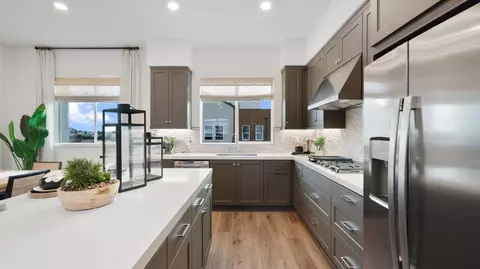 156 Abacus, Irvine, CA 92618 photo 25