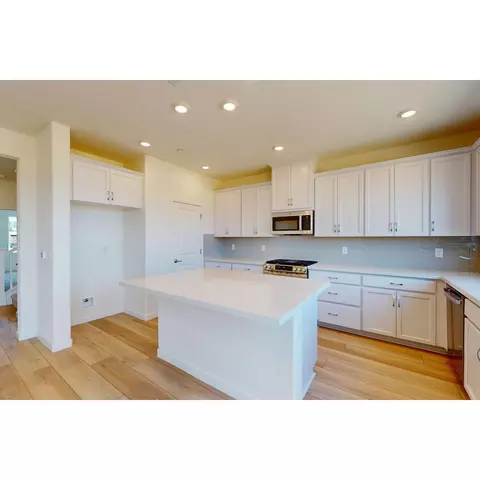 2890 Delegate Dr, Lincoln, CA 95648 photo 3