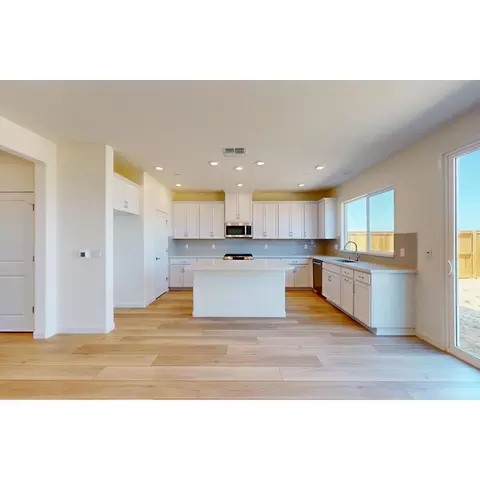 2890 Delegate Dr, Lincoln, CA 95648 photo 6