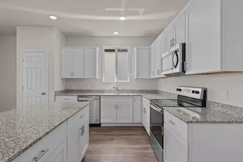 Kitchen - 7003 Ashcat, Converse, TX 78109 photo 1 of 4