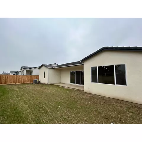 2259 N Duke Ave, Clovis, CA 93619 photo 7