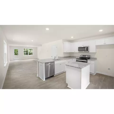 196 Holmes Corner Dr, Smithfield, NC 27577 photo 3