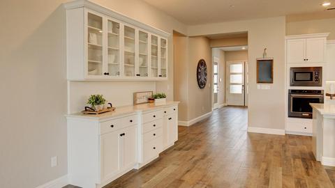 11122 N Via Romagna Dr, Fresno, CA 93730 photo 4