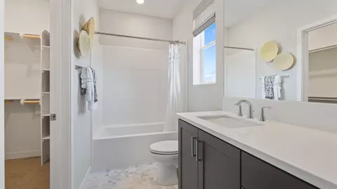 260 Sash, Irvine, CA 92618 photo 9
