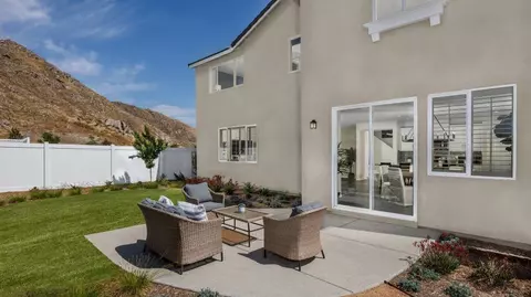 30237 Truckee Cir, Menifee, CA 92585 photo 14